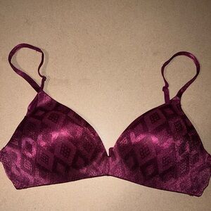 Body by Victoria Ipex Bra Size 34C No Wire